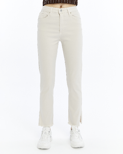 Resim Yenikoza Kadın Jean