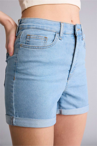 Resim Defacto Kadın Penye Şort A1959AX/NM39