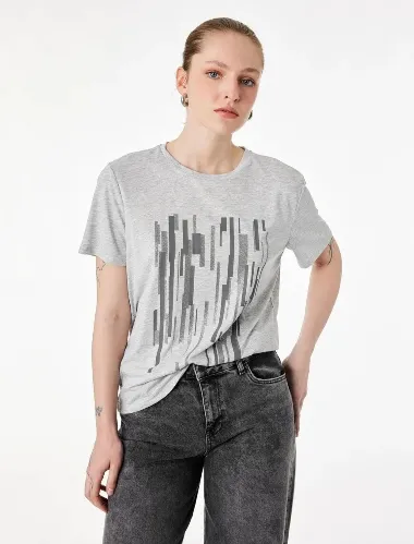 Resim Koton Kadın T-shirt 6SAK50126EK