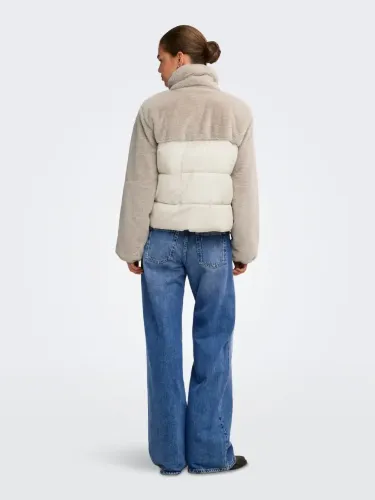 Resim Only Onlwanja Fur Puffer Mıx Jacket Noos Otw Kadın Mont 15292945