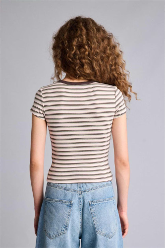 Resim Defacto Kadın T-shirt G2231AX/PN74