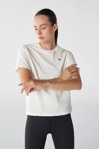 Resim 911867-9003 Hmlt-Ic Icona Regular Kadın T-Shirt