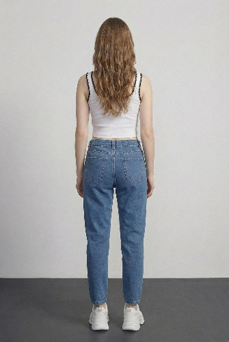 Resim QUZU Kadın Atlet