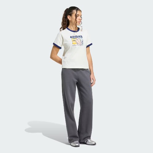 Resim Adidas Pop Art T1 Q2 Kadın T-Shirt Kc8603