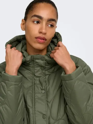 Resim Only Onltahıa Lw Heart Hood Jacket Cc Otw Kadın Mont 15373691