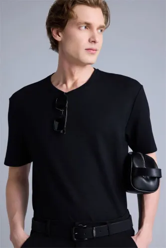 Resim Defacto Erkek T-shirt H2438AX/BK81