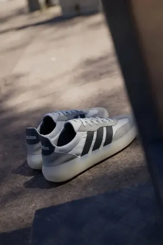 Resim Adidas BARREDA DECODE Kadın Spor Ayakkabı JR3101